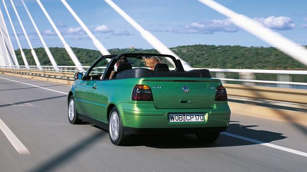 Sommerfrische: Golf V als Cabrio.