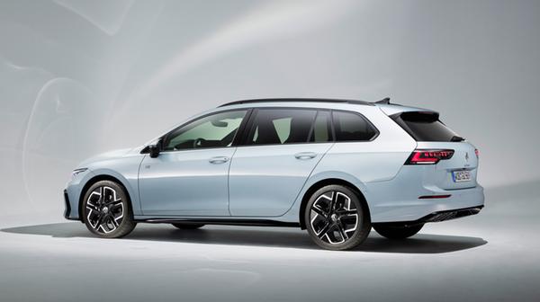 Das ist der aktuelle Golf Variant. Er streckt sich um rund 35 Zentimeter über den klassischen Fünftürer hinaus.