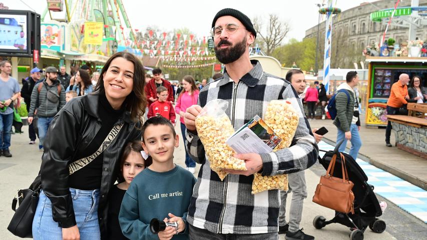 Popcorn!! Was wäre ein Volksfestbesuch bitte ohne Popcorn?
