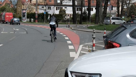 Jeder dritte Parkplatz weg: Protest gegen Straßen-Sanierung im Norden Nürnbergs