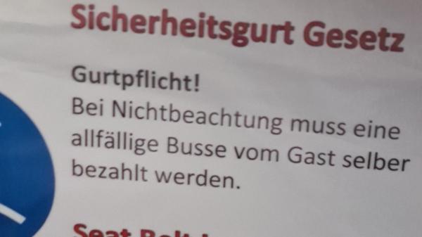 „Anhängendes Bild haben wir in einem Taxi in Kao Lak - Thailand - gemacht“, schreibt uns Leser Hans-Peter Rupprecht aus Oberasbach.