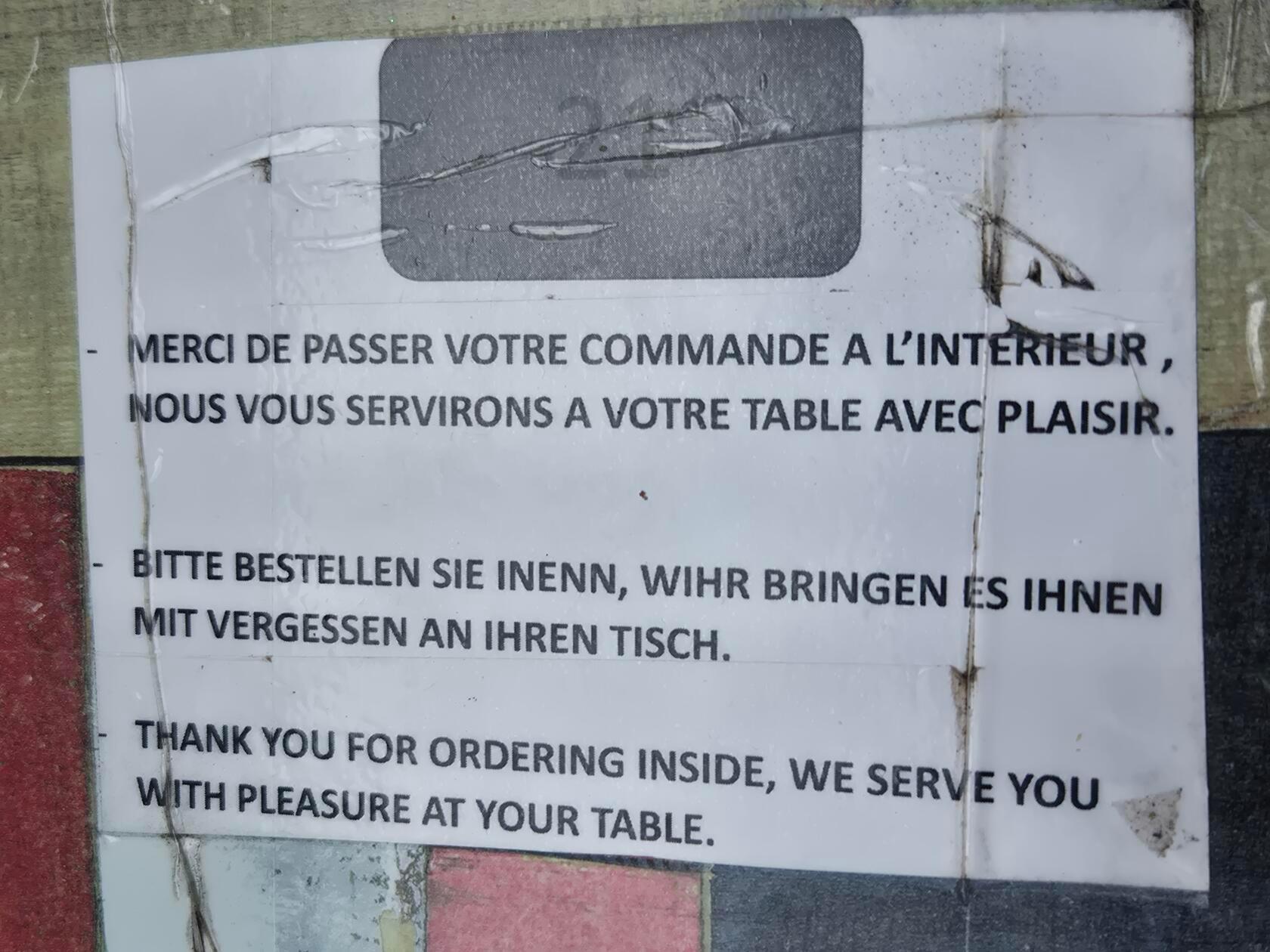 Gesehen vermutlich in Frankreich, von unseren Lesern Helmut und Marianne Büttner kommentarlos per Mail geschickt.