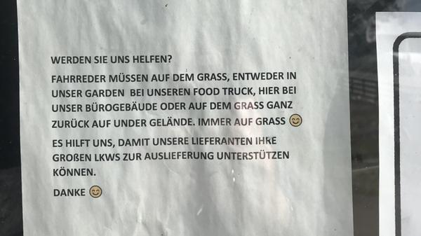 "Dieses Hinweisblatt habe ich in Dänemark, Insel Fanö, am Fenster der Fanö Brauerei in Nordby entdeckt", schreibt uns Leser Gerhard Lemberger aus Fürth.
