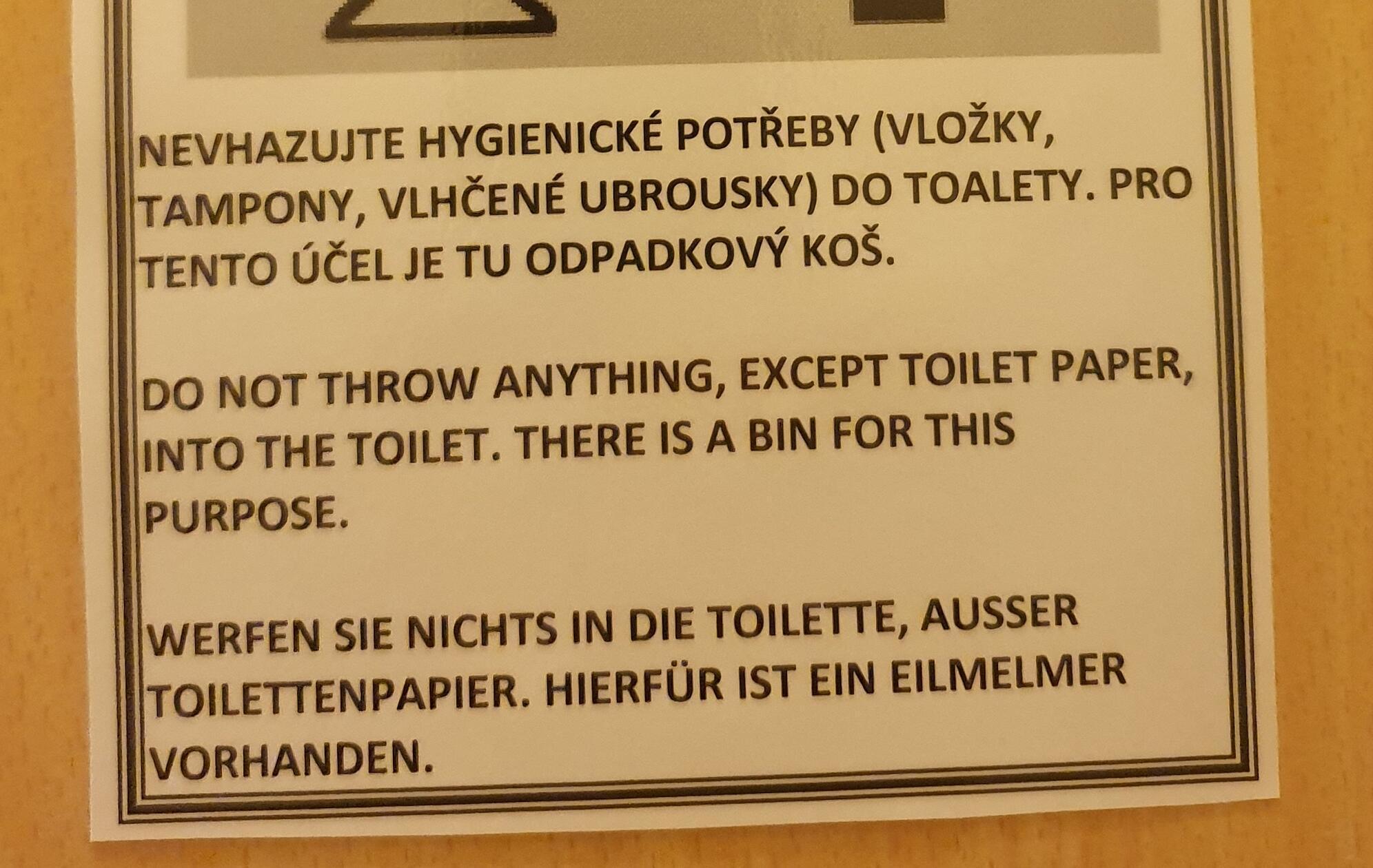 Gesehen von Charlotte Niese aus Nürnberg auf einer Toilette in Istrien, Kroatien.