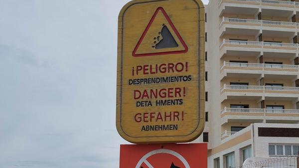 „Hallo, hier ein Foto aus Orihuela Costa, Spanien vom 25.2.25. Vielleicht hilft Abnehmen gegen die Gefahr. Beste Grüße Hans J. Renner aus Erlangen.“