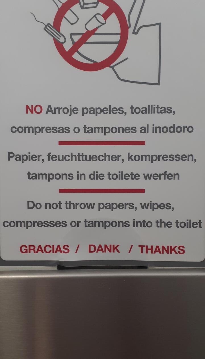 In einer Toilette aufgenommen auf Fuerteventura am Strand bei Morro Jable, hat dieses Foto Hanne Wenzler aus Zirndorf