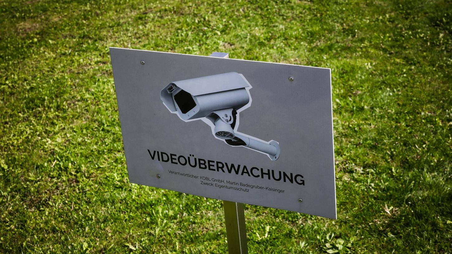 Eine im Garten installierte Videoüberwachung hat in Marloffstein dazu beigetragen, einen Einbruch zu verhindern.