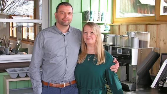Neues Café am Altmühlsee: „Fränkische Nordlichter“ bieten leckere Kuchen, Bowls und Brotzeiten