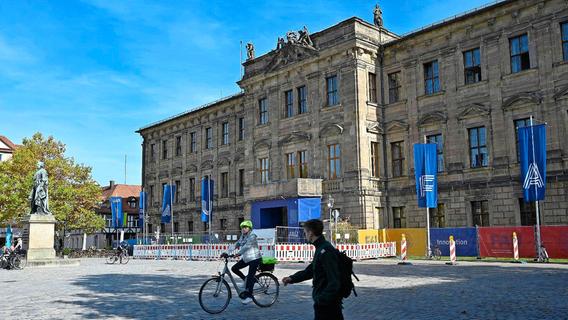 2,5 Millionen Euro für KI-Materialforschung gehen nach Erlangen: FAU-Spezialistin jubelt