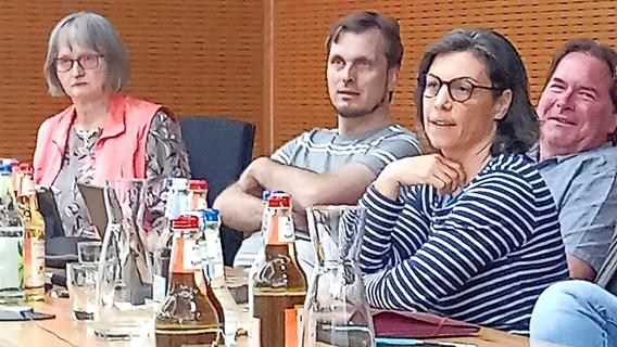 Röttenbach: Eine Gemeinderätin tritt aus der FWG aus