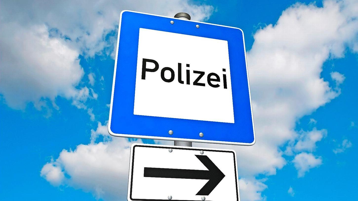 Die Polizei ermittelt nun im Fall einer Bedrohung in einem Wald bei Gunzenhausen.