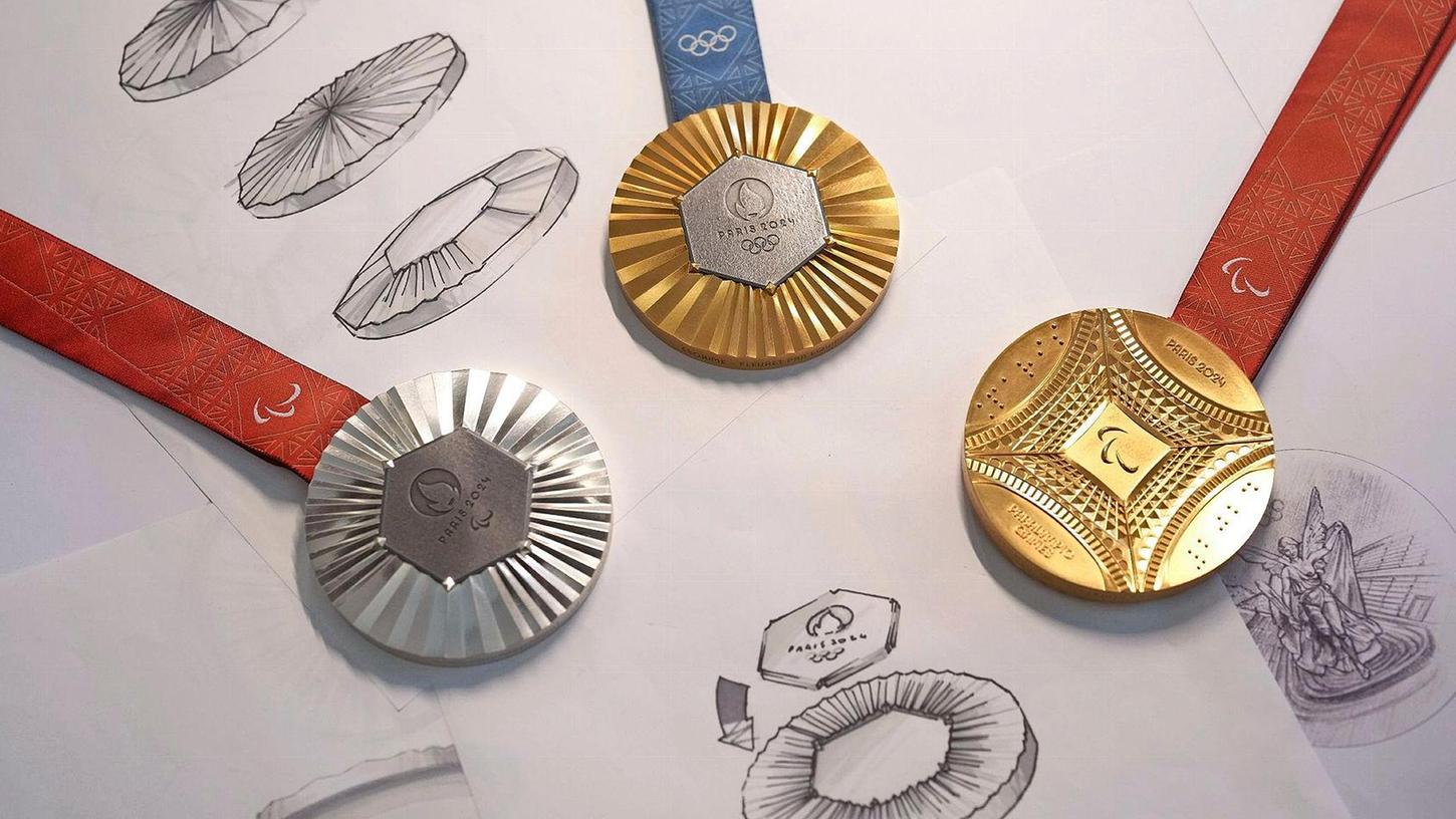 Objekte der Begierde: Medaillen der Spiele in Paris 2024.