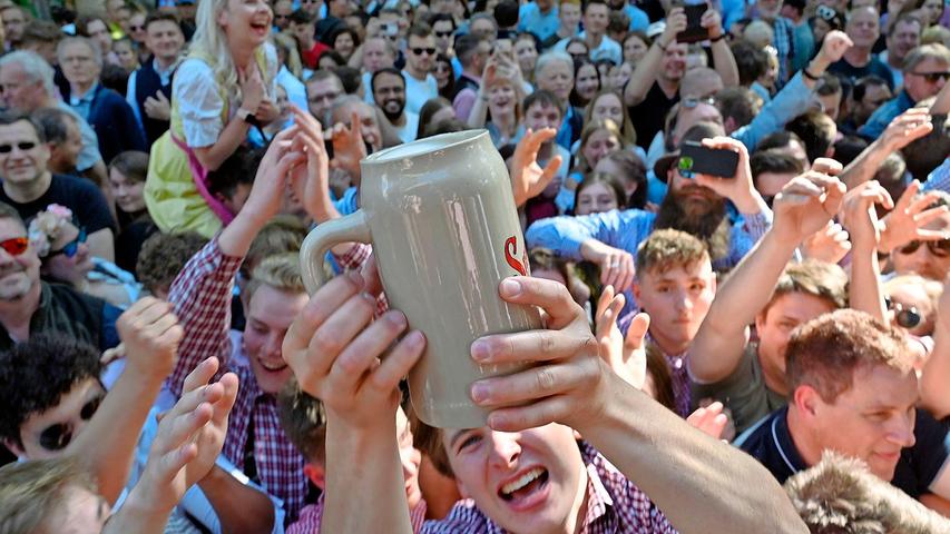 Bierpreis zur Erlanger Bergkirchweih ist „superscharf kalkuliert“: Was kostet die Maß 2024?