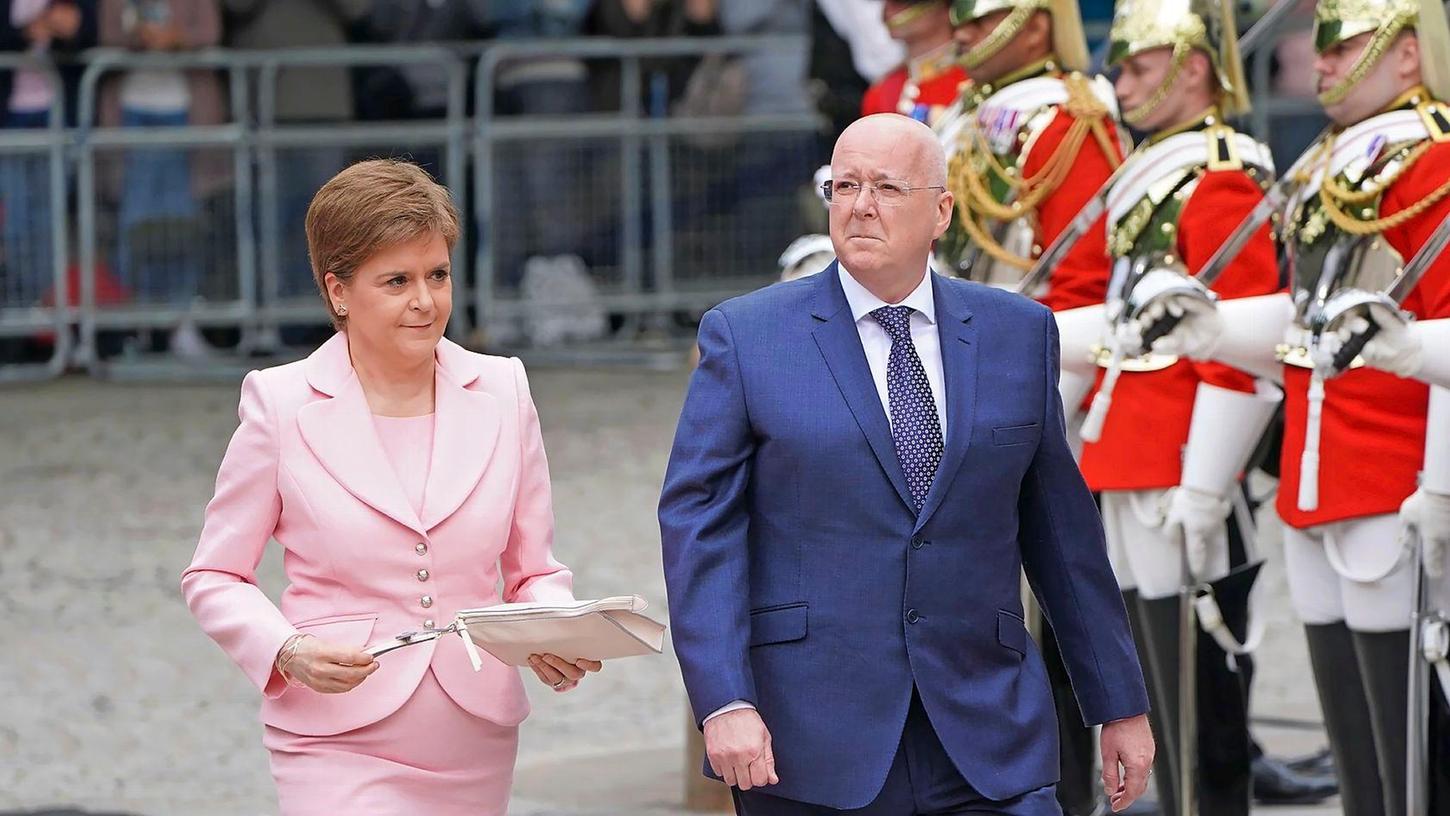 Die ehemalige schottische Premierministerin Nicola Sturgeon (l.) und ihr Ehemann Peter Murrell.