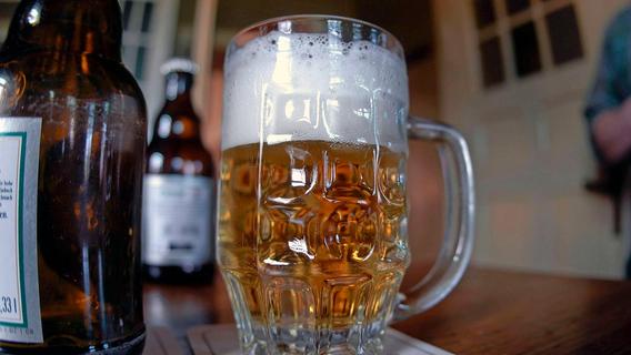 Neuer Trend oder einfach nur „eklig“: Das sagen Nutzer zu alkoholfreien Biersorten in Gaststätten