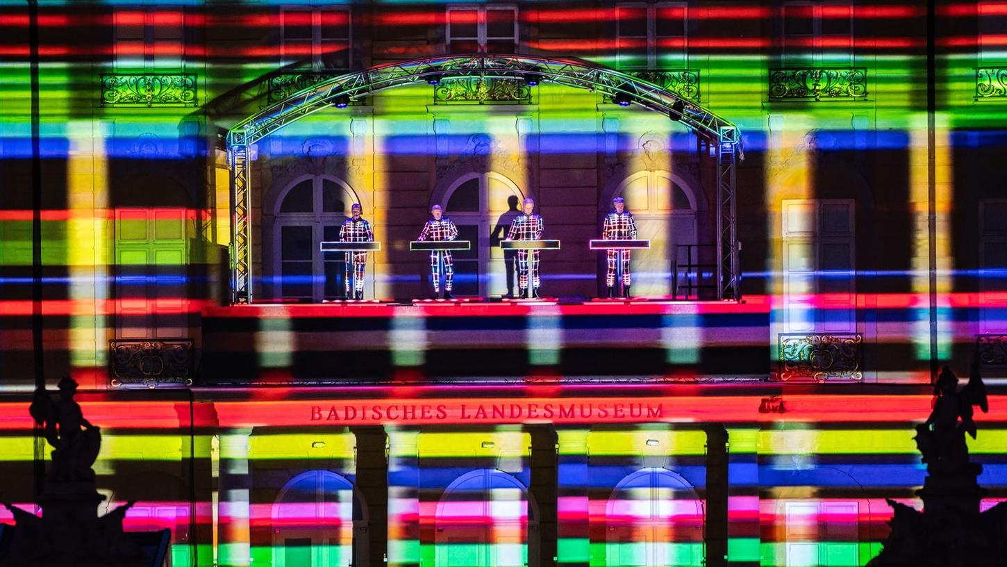 Kraftwerk spielt Mitte September in Dresden das einzige Deutschland-Konzert in diesem Jahr.