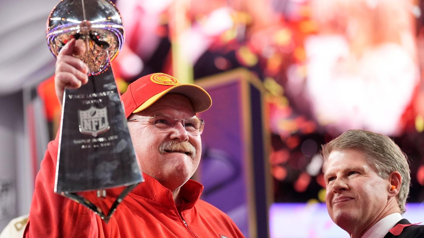 Der Cheftrainer der Kansas City Chiefs, Andy Reid, holte mit seinem Team den Super Bowl.