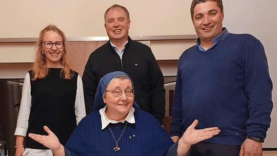 Vom positiven Denken und einem Mutmachkick: Schwester Teresa zu Gast in Mitteleschenbach