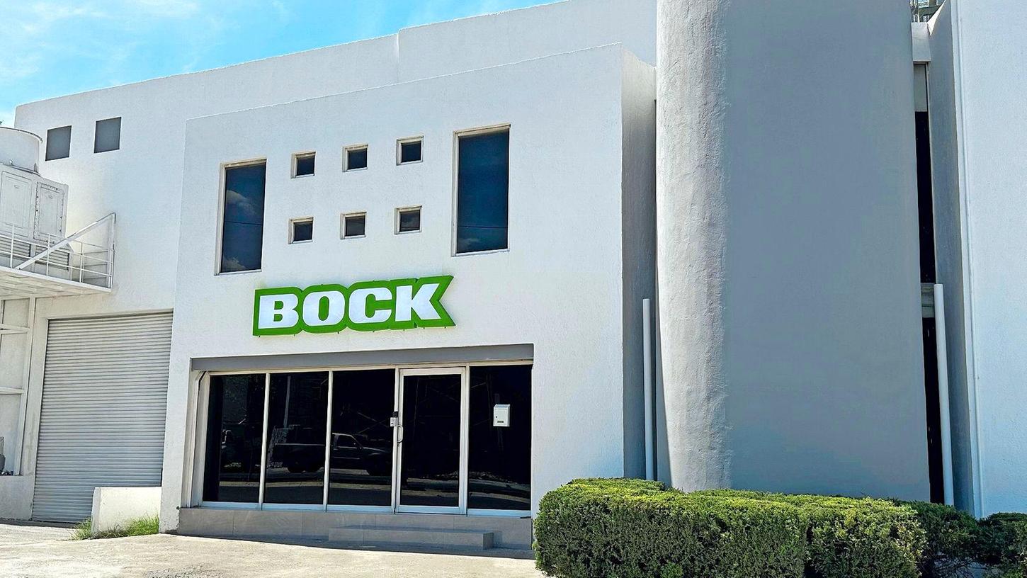 Ein Stück Postbauer-Heng in Mexiko: Die Bock-Unternehmensgruppe hat ein Werk im Bundesstaat Nuevo León übernommen und sofort mit der Produktion losgelegt. Ein Stück Postbauer-Heng in Mexiko: Die Bock-Unternehmensgruppe hat ein Werk im Bundesstaat Nuevo León übernommen und sofort mit der Produktion losgelegt.