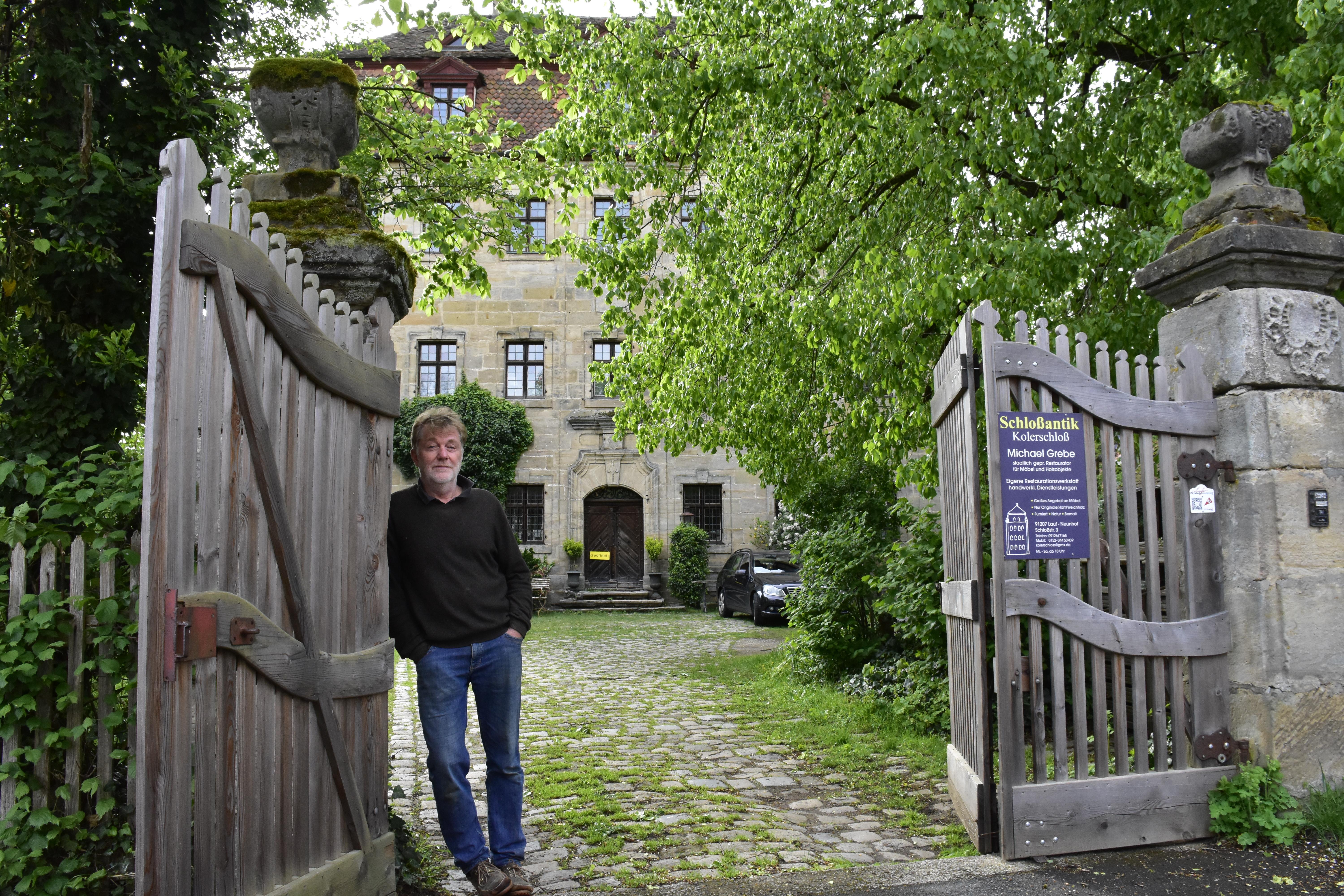 Kolerschloss in Neunhof steht online zum Verkauf: Das sagt der Schlossherr