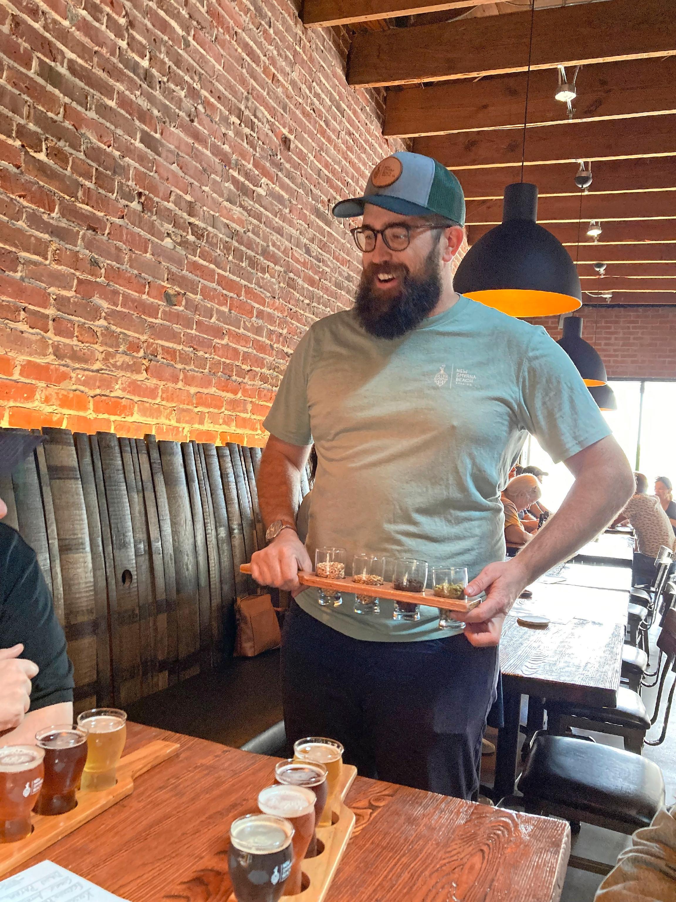 Craft Beer ist fast überall in den USA angesagt: Wer in der Canal Street im Zentrum von NSB unterwegs ist, sollte einen Stopp bei der New Smyrna Brewing Co. einlegen.