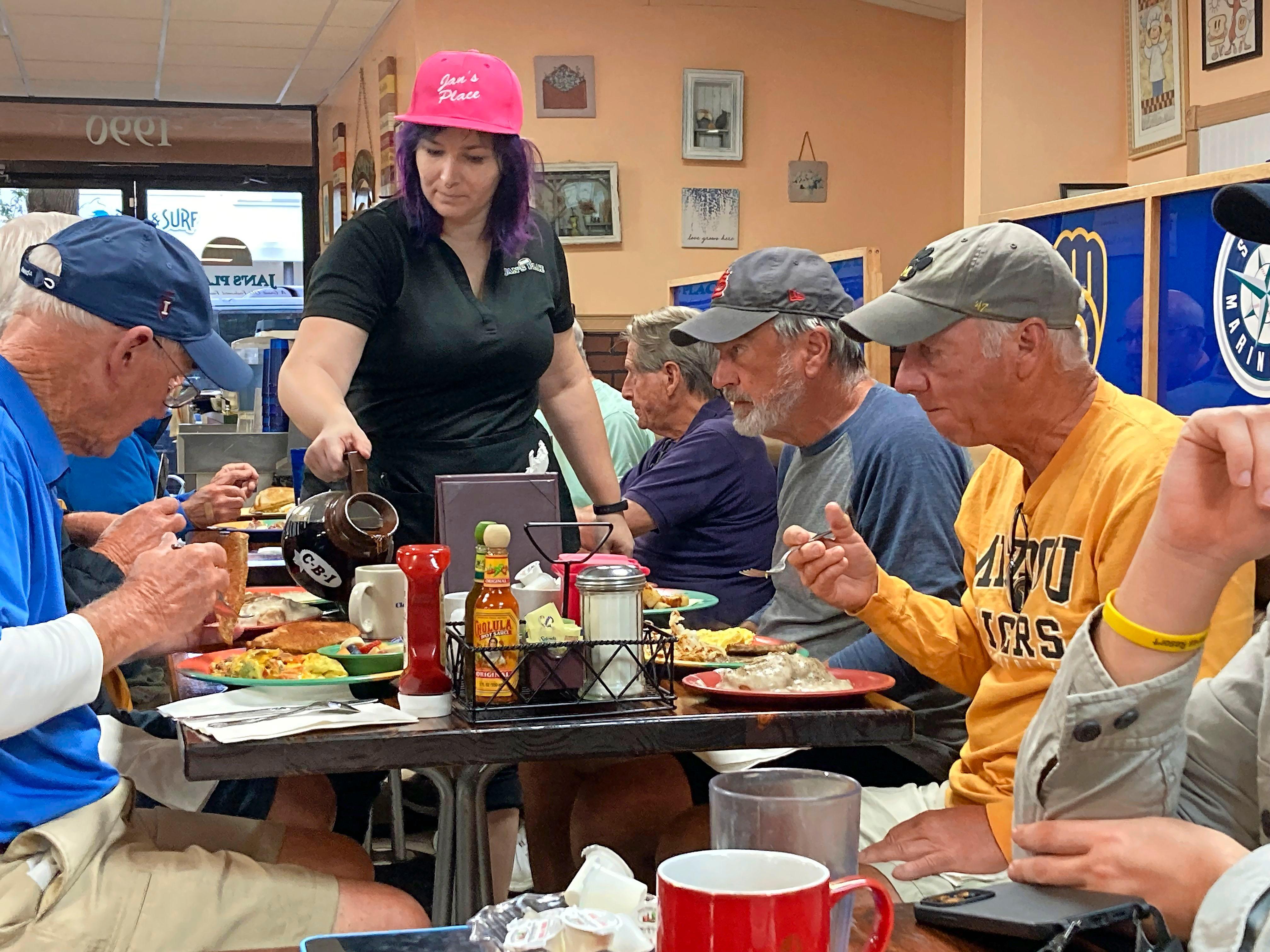 Wie im Film: Jan's Place in Jensen Beach ist ein Diner, wie es amerikanischer kaum geht. Auch die Einheimischen lieben es - was immer ein gutes Zeichen ist.