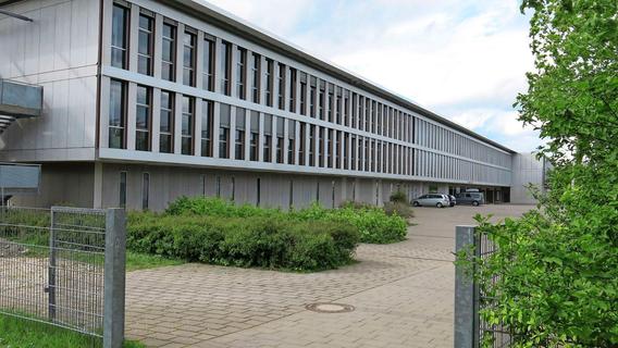 Hallenbad und Erweiterungsbau am Eckentaler Gymnasium geplant