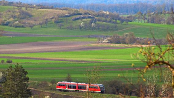 Mittelfrankenbahn: Deutsche Bahn lässt nach erfolgreichem Biosprit-Pilotprojekt wieder Diesel tanken