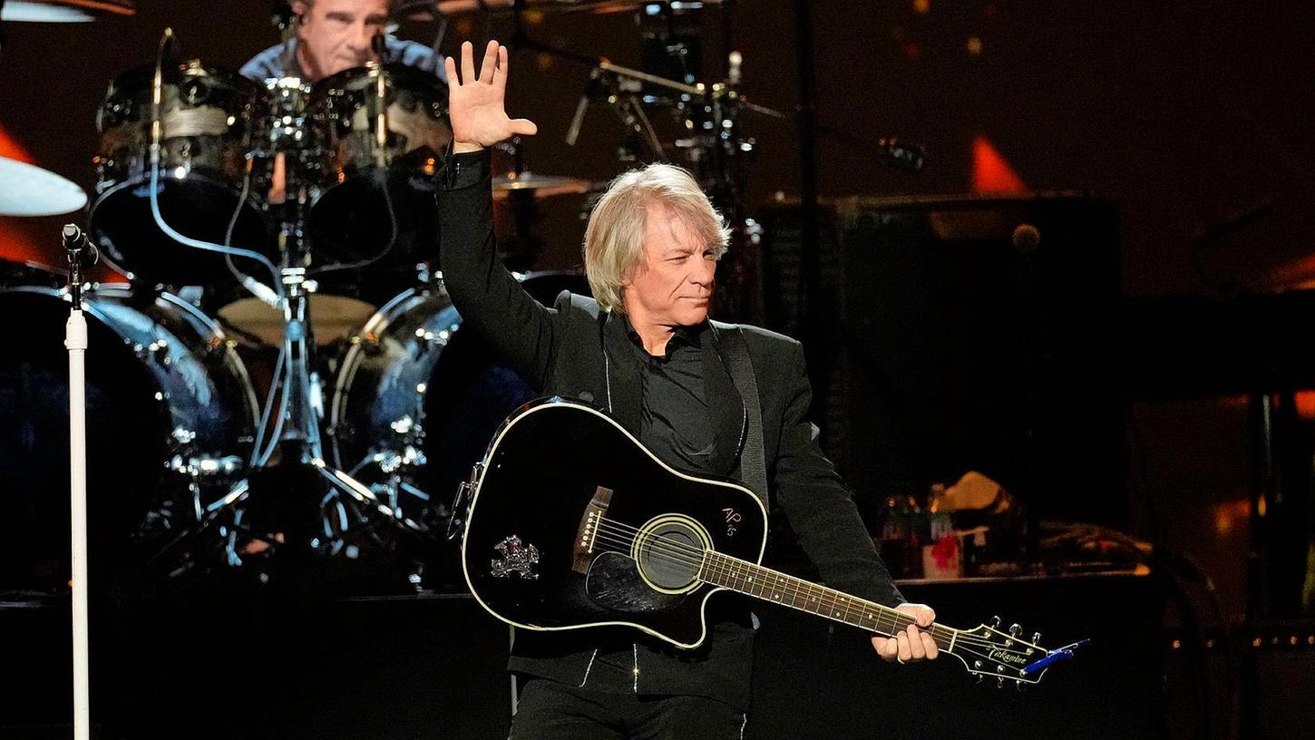 In der Doku-Serie "Thank You, Goodnight: The Bon Jovi Story" blickt Jon Bon Jovi auf seine mehr als 40-jährige Karriere zurück.