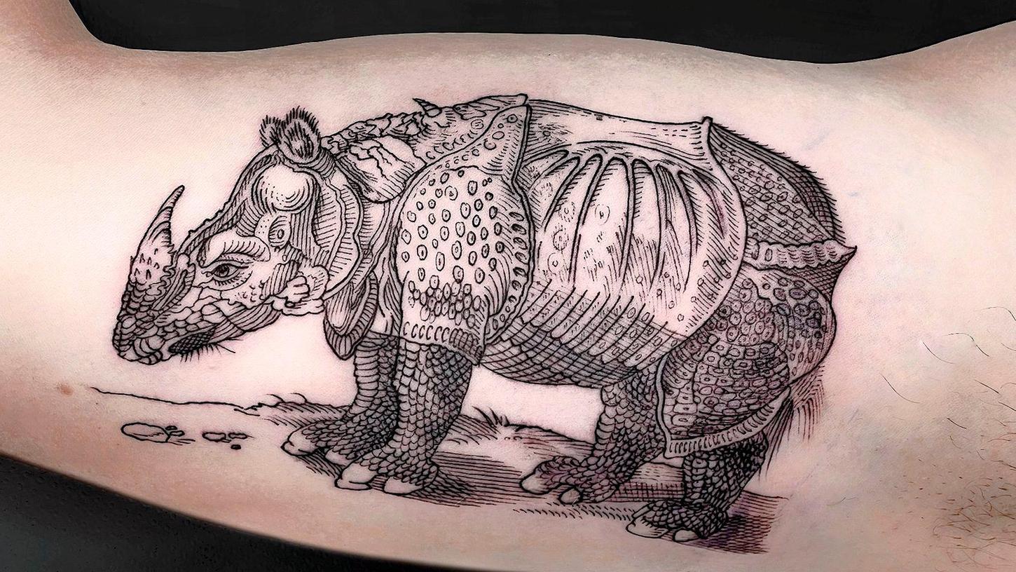 Das Rhinozeros von Albrecht Dürer ist eines der Tattoo-Motive aus der Ausstellung.