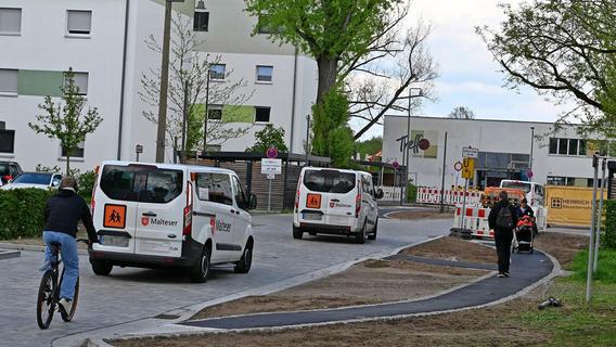 Deshalb ruft die Fußweggestaltung in der „Housing Area“ in Erlangen den Zorn der Anwohnenden hervor