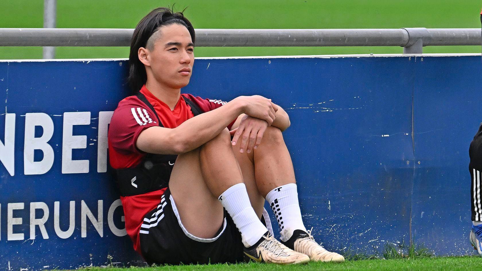 Stürmer Daichi Hayashi darf beim 1. FC Nürnberg gegen den Karlsruher SC