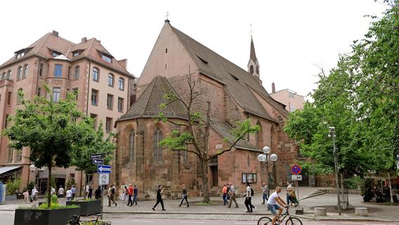 Nürnbergs kaum bekanntes Kleinod aus dem Mittelalter: Die Klarakirche und ihre verborgenen Schätze