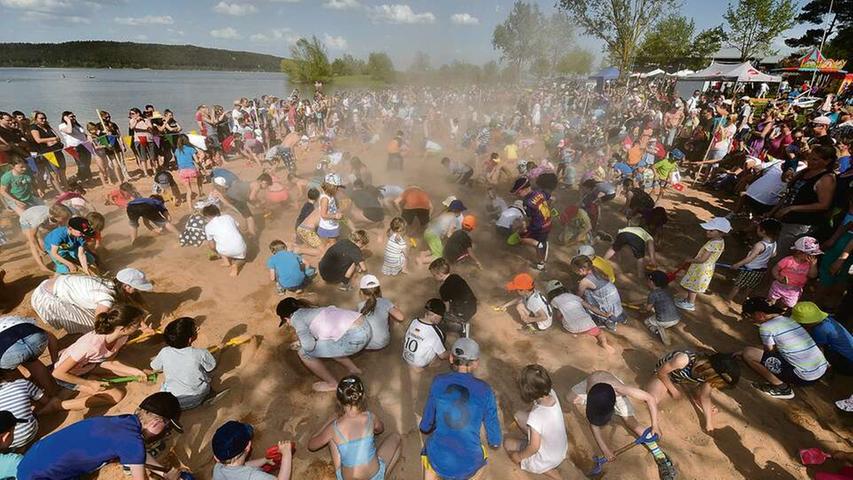 Am Sonntag: Hunderte kleine Schatzsucher bei "Entdecke den Brombachsee"