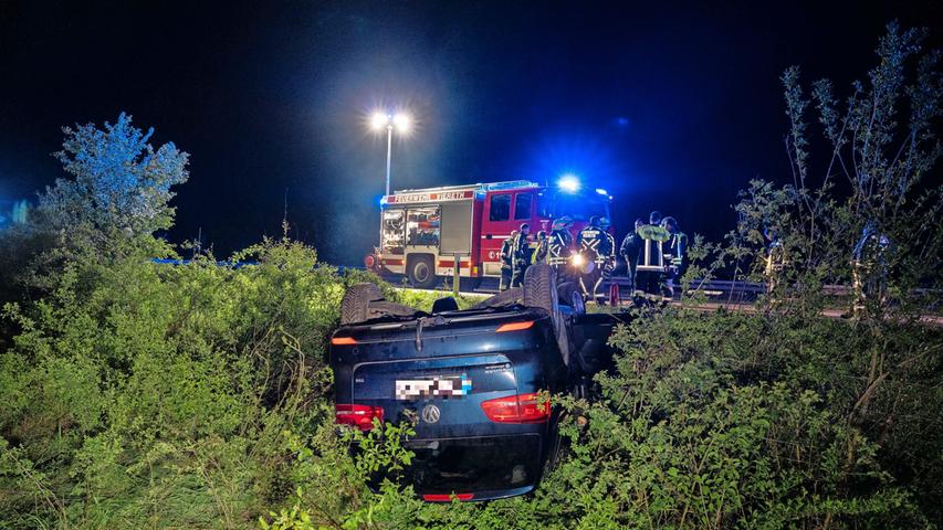 Den Gesamtschaden schätzt die Bamberger Autobahnpolizei auf circa 28.000 Euro.