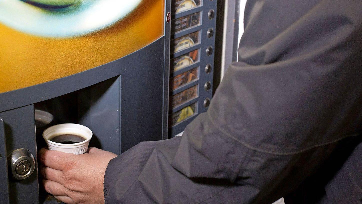 Automatenkaffee brachte eine 21-Jährige auf die Intensivstation. (Symbolbild)