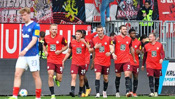 Kaiserslautern gewinnt in Kiel, HSV souverän