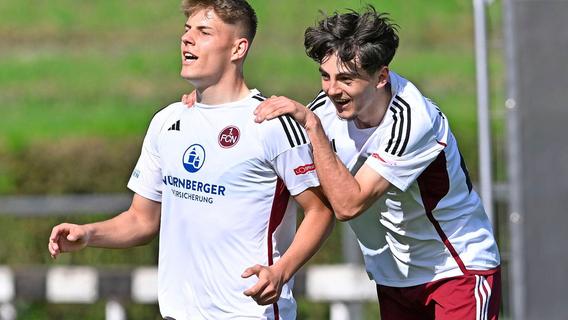Club düpiert die Kickers: Ein 19-jähriges Sturmtalent trübt Würzburgs Meisterparty