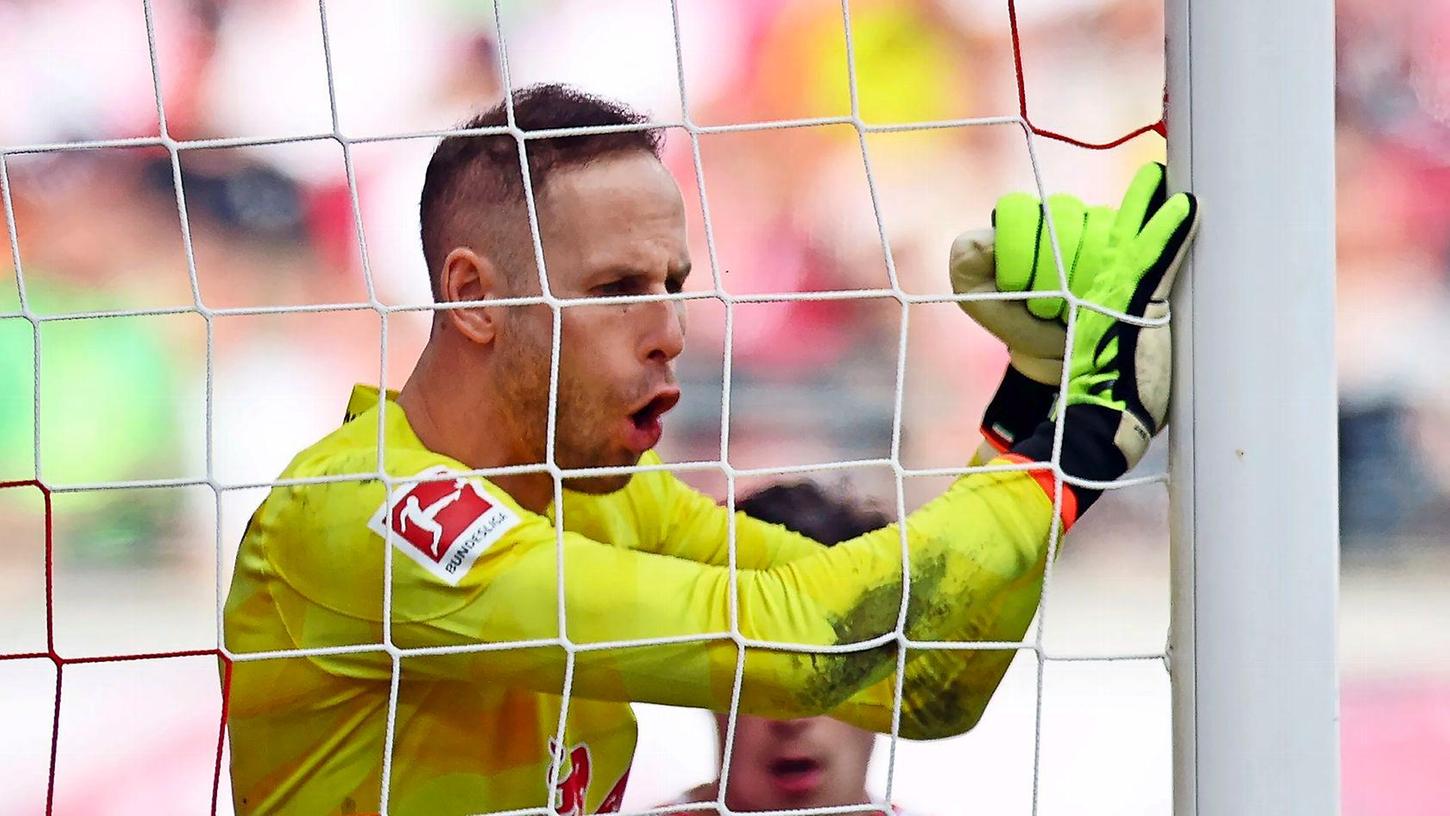 Leipzigs Torhüter Peter Gulacsi zeigte eine starke Leistung gegen Dortmund.