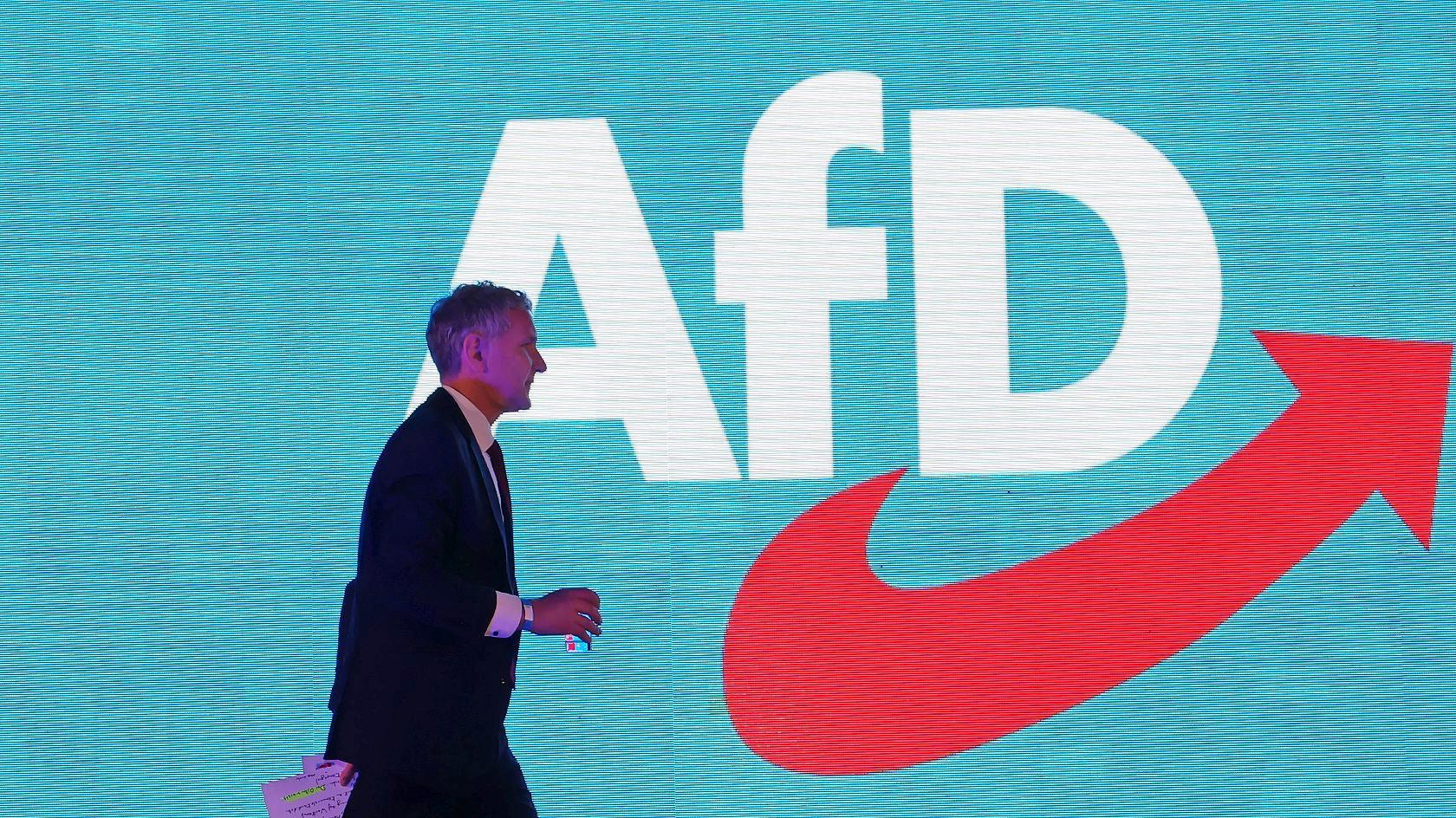 urn:newsml:dpa.com:20090101:240427-911-005165