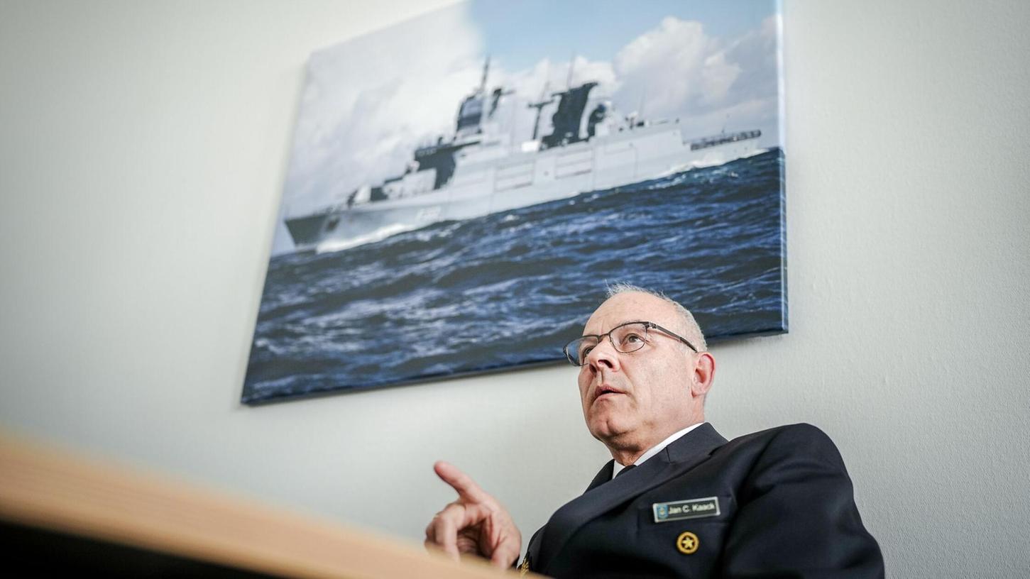 Vizeadmiral Jan Christian Kaack: "Ich bin mir da mit dem Minister einig, denn wir müssen jetzt in die Flotte der Zukunft investieren."