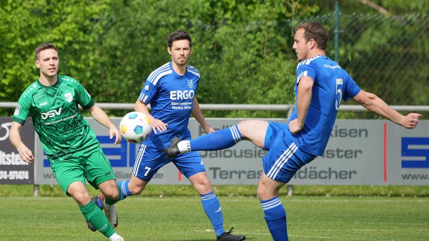Beim 1:1 in der Bezirksliga Süd wurde Hofstettens Goalgetter Patrick Willemsen nach langer Verletzungspause erstmals wieder eingewechselt - und schoss gleich den Ausgleichstreffer.