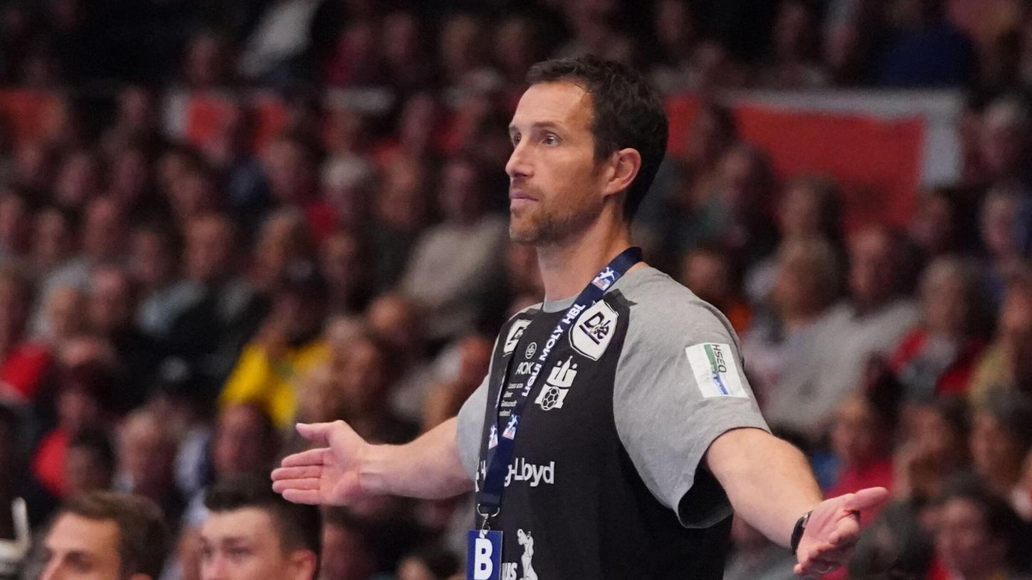 Die Handballer um HSV-Trainer Torsten Hansen haben keine Lizenz für die kommende Bundesliga-Saison erhalten.
