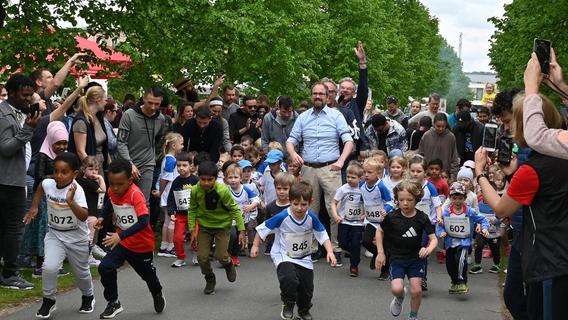 Teilnehmerrekord und über 6000 Kilometer: Der Benefizlauf der Leo-Clubs Erlangen in Bildern