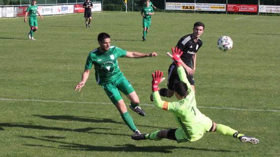 Wettelsheim siegte im Derby gegen Absberg, Weißenburg verspielte eine 2:0-Führung