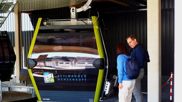 Diese hochmodernen Gondeln fahren jetzt auf den Ochsenkopf - im Winter, aber auch im Sommer für Wanderer und Mountainbiker. Ab der Saison 2024/25 kommt die neue Bahn von Süden dazu.