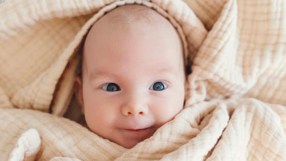Duchess, Grace und Romeo: Das sind Fürths ausgefallenste und beliebteste Babynamen 2023