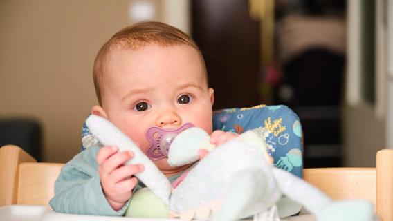 Gegen den Trend: Das waren die beliebtesten Babynamen 2023 in und um Schwabach