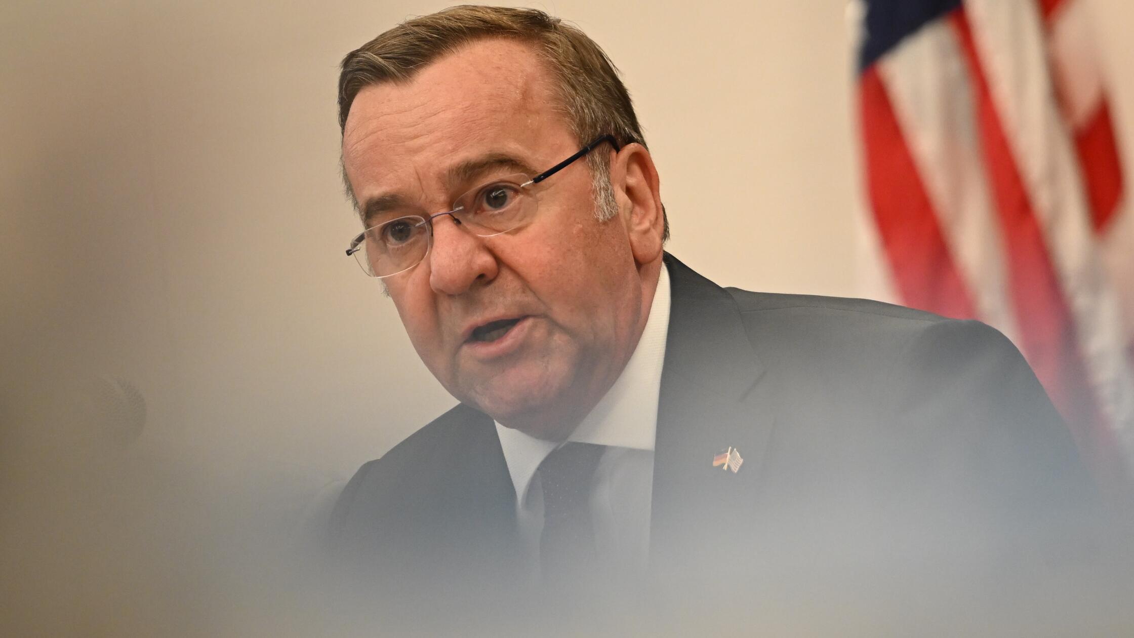 urn:newsml:dpa.com:20090101:240508-911-000422