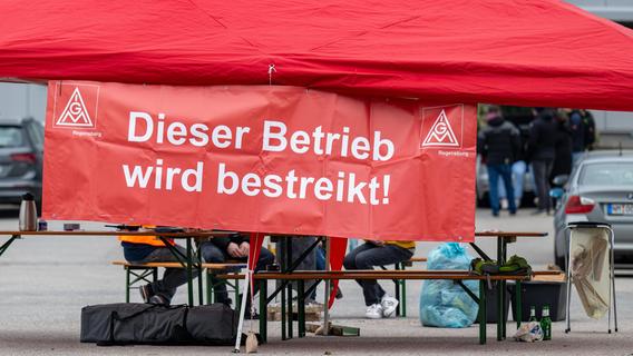 15 Tage gestreikt, acht Stunden verhandelt: Tarifvertrag für Schabmüller-Jobs in Berching steht